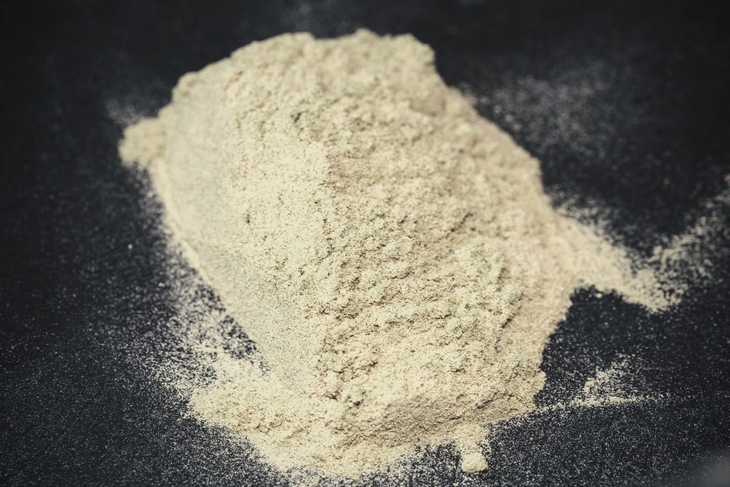 How to Make Dry Sift Hash