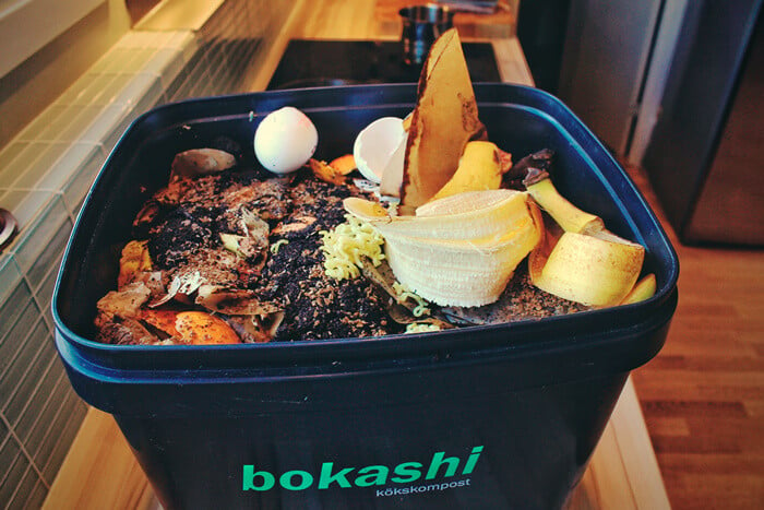 How to Make a Bokashi Bucket for Easy Composting - The Compost Culture