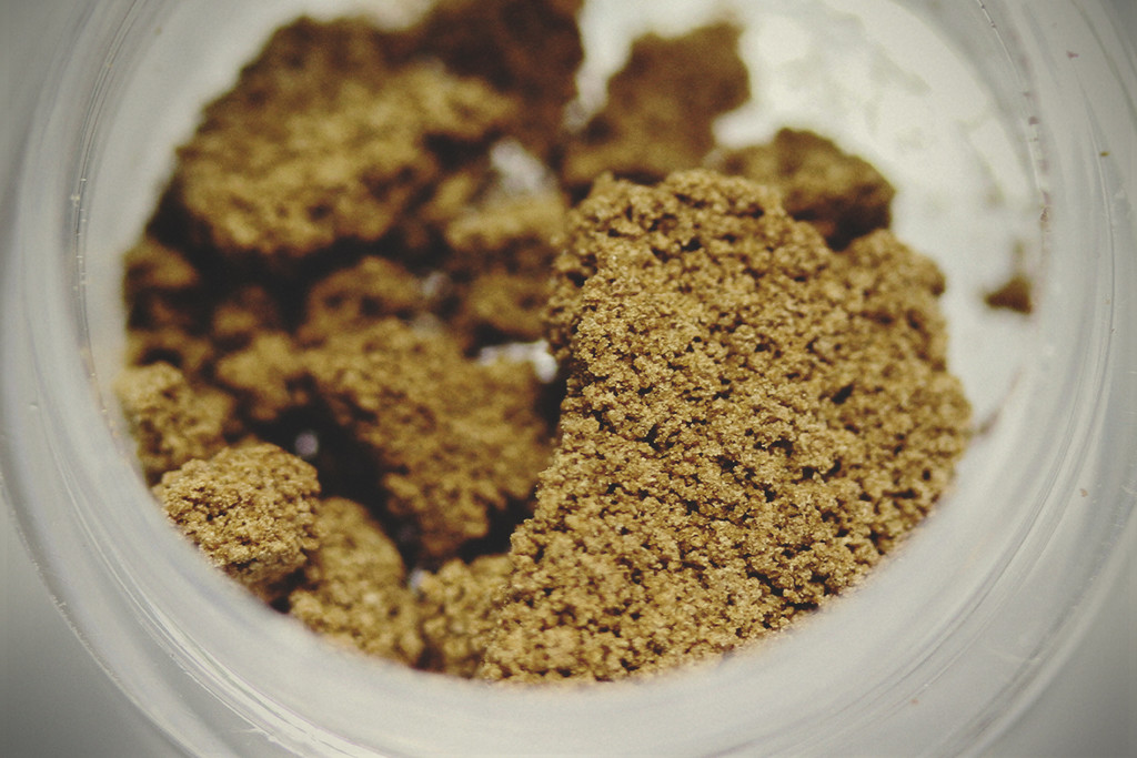 How to Make Hash from Kief in 5 Easy Steps