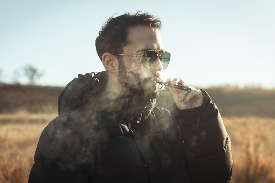 How to Use a Vape Pen - RQS Blog