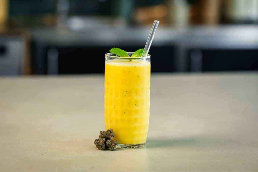 How to Make a Cannabis Mango Smoothie