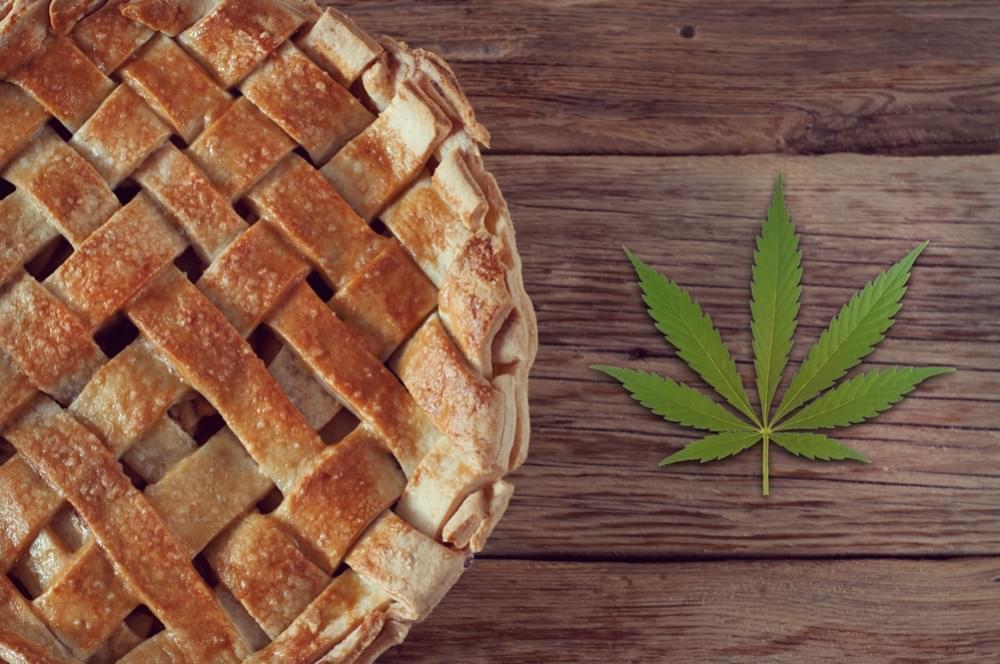 How To Make Weed-Infused American Apple Pie