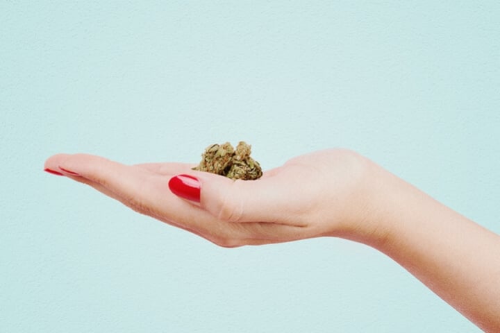 Women Using Cannabis To Improve Their Lifestyle