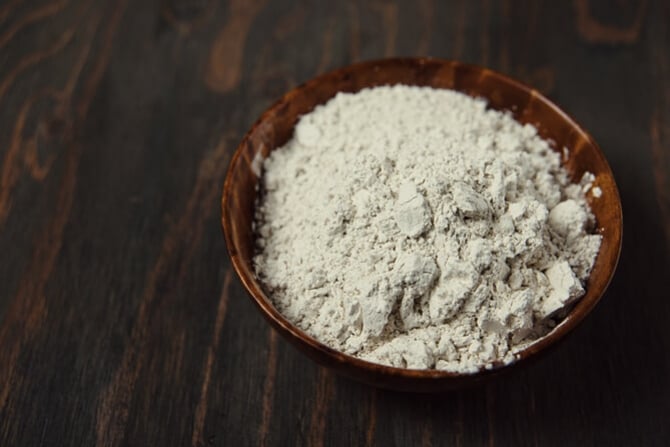 How To Use Diatomaceous Earth In Your Cannabis Grow