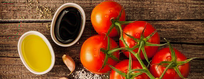 Tomato vinaigrette cannabinoid infused oil