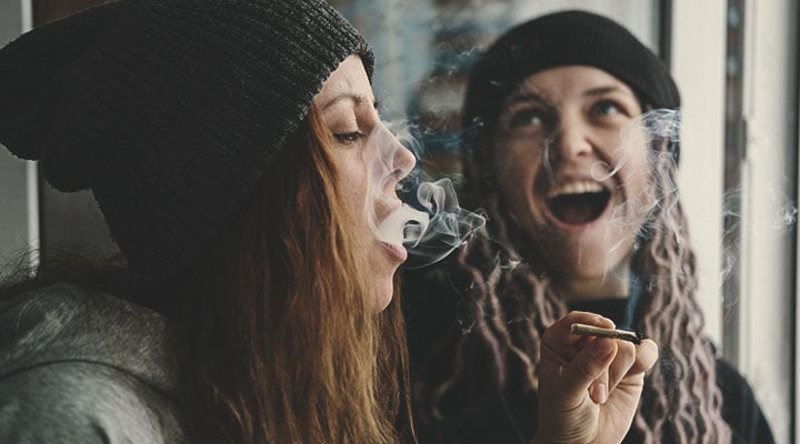 How to Share Weed Safely How to Share Weed Safely